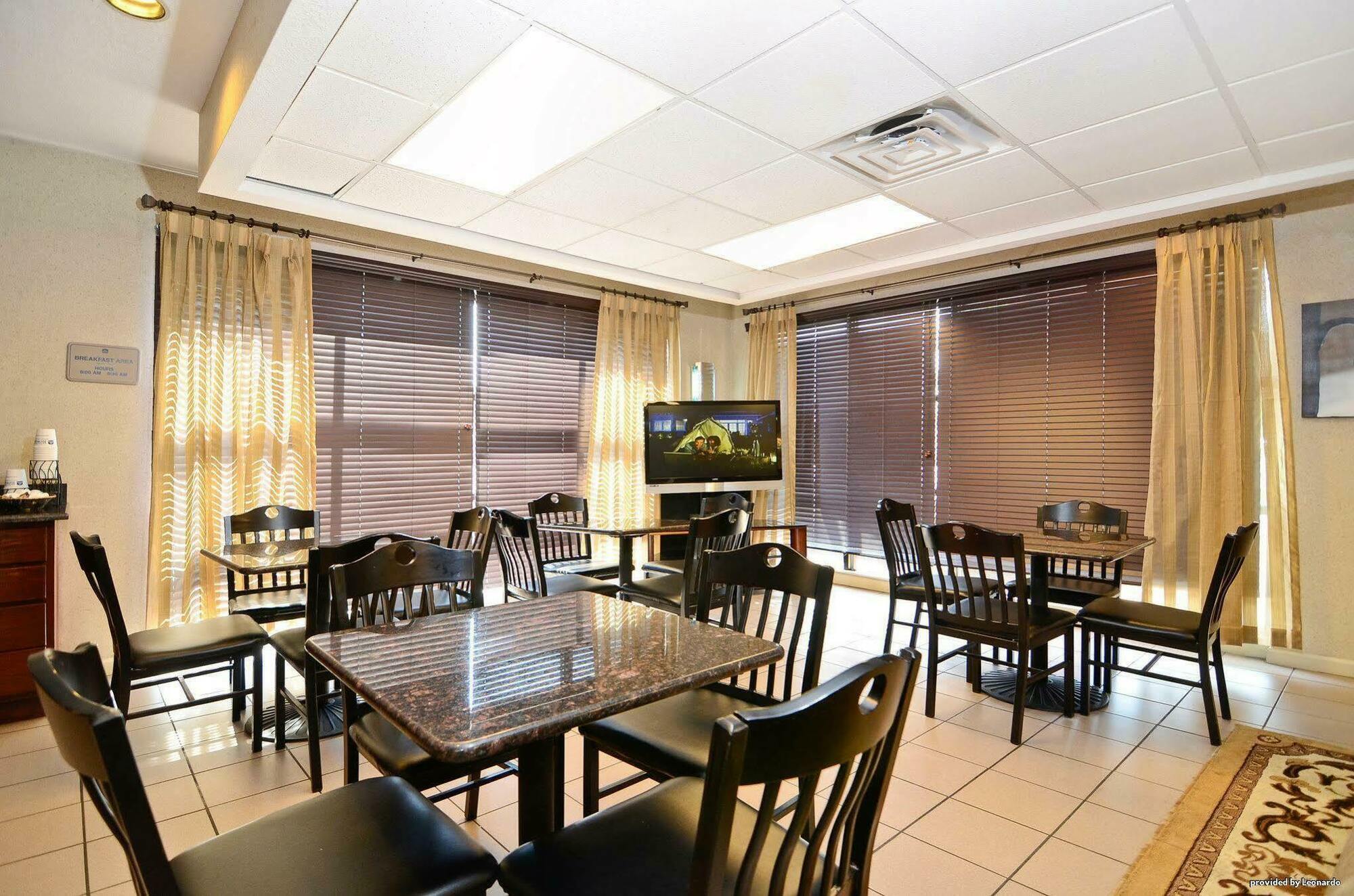 Quality Inn Airport I-240 Memphis Exteriör bild